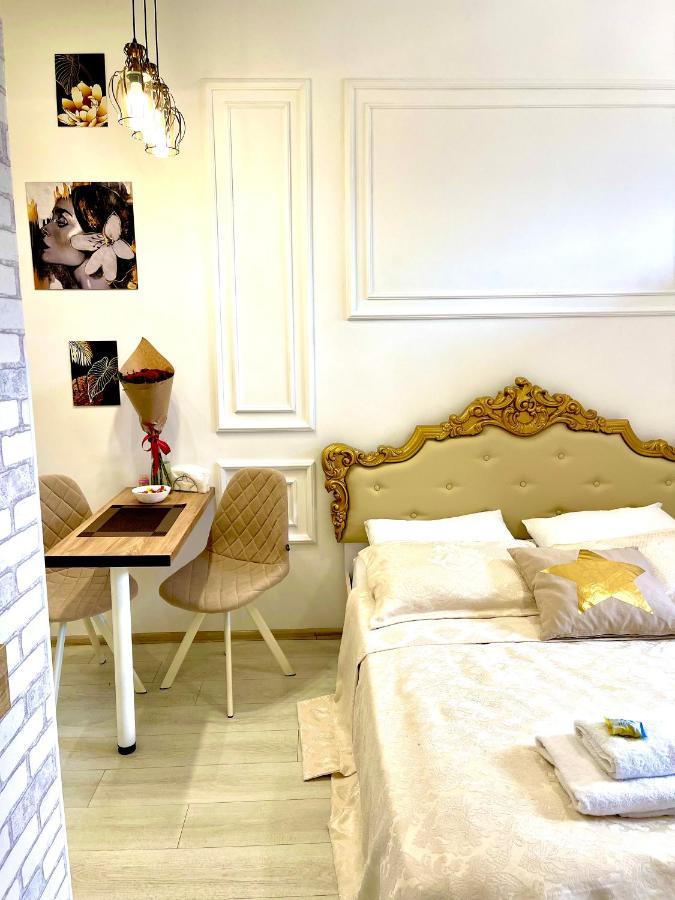 לבוב Vintage Apartment Kotlyarska10 מראה חיצוני תמונה